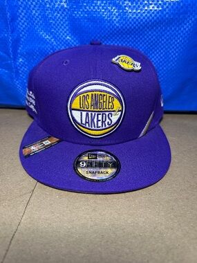 New Era Purple and Yellow Los Angeles Lakers Snapback Hat / lakers pin